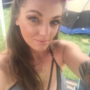 Meet your Posher, Sheana